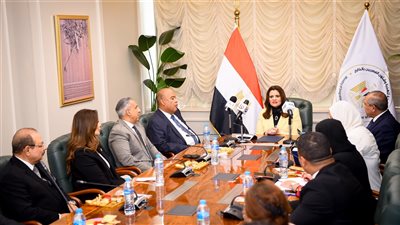 الهجرة توقع بروتوكول تعاون لتوفير فرص تدريب وتأهيل وتشغيل للشباب بالداخل والخارج