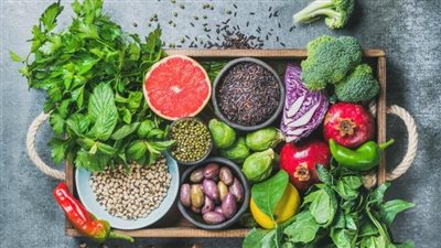 تحسين صحة القلب والكلى.. تعرف على فوائد النظام النباتي الغذائي