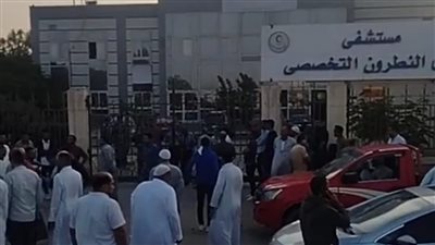 بعد 5 أيام.. أهالي ضحايا حادث الطريق الصحراوي يتسلمون جثامين ذويهم بعد التعرف عليها