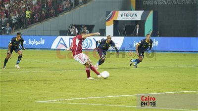 شاهد رد فعل الشناوي وأكرم توفيق بعد ضياع ركلة جزاء علي معلول | صورة