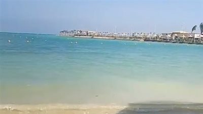 27 ألف سائح.. الغردقة ومرسى علم تستقبلان 134 رحلة طيران | بث مباشر 