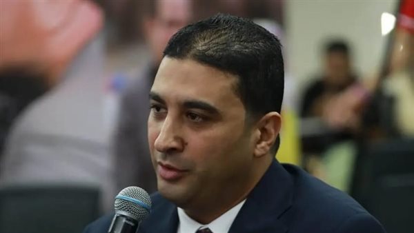 عضو مجلس إدارة النادي