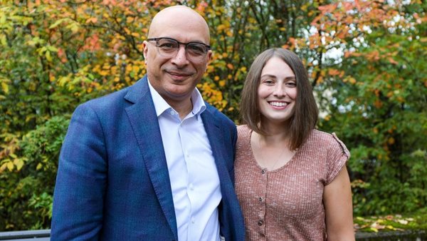 جراح الأعصاب أحمد