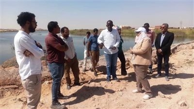 نائب محافظ أسوان تتابع الأعمال الجارية بمشروع إنشاء الممشى السياحي بمدينة أبو سمبل