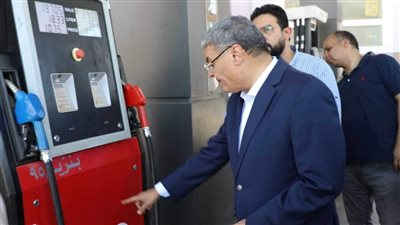 محافظ المنيا: لا زيادة في تعريفة الركوب وحملات تفتيشية بالمواقف على مدار الساعة