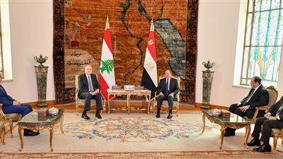 الرئيس السيسي يلتقي نجيب ميقاتي ويؤكد أهمية الدور المصري في ترسيخ الاستقرار بلبنان