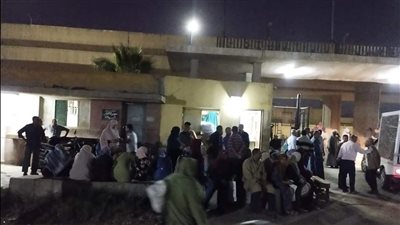 الحكومة ترد على اعتصام 1000 عامل بشركة الشرقية للغزل والنسيج | صور