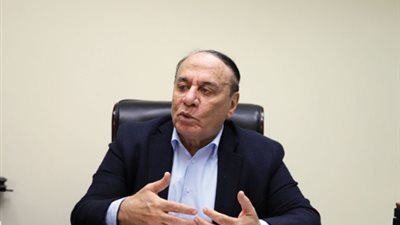 اللواء سمير فرج: نتنياهو حقق حلما من 50 عامًا لإسرائيل بالسيطرة على جبل الشيخ