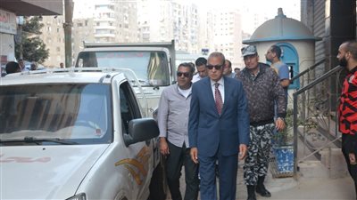محافظ القليوبية يوقف أعمال بناء مخالف ويشرف على الإزالة بأحد عمارات بنها