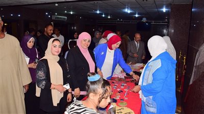 تراثنا الفريد وحرفنا اليدوية.. الأقصر تحتفل بتشجيع التراث في عيدها القومي│ صور