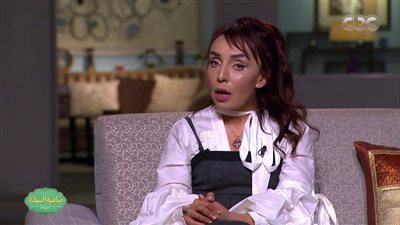 معتزة عبد الصبور منتقدة بيومي فؤاد: تخيلت لما تمسك الميكروفون تلم تبرعات لـ أهالي غزة