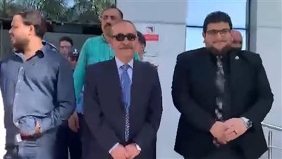 حالتهم الصحية والنفسية مستقرة.. محافظ الإسماعيلية يطمئن على الجرحى الفلسطينيين بمستشفى أبو خليفة| بث مباشر