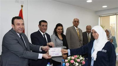 رئيس تعليم الكبار: الجامعات تستطيع القضاء على الأمية في أقل من 3 سنوات