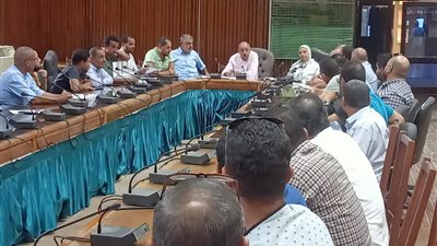 جهاز مدينة 15 مايو يراجع استعدادات مجابهة أخطار الأمطار والسيول المحتملة خلال فصل الشتاء