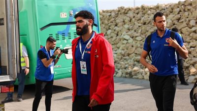 الأهلي يصل إلى صالة وزارة الرياضة لملاقاة النور في كأس العالم للأندية لكرة اليد بالسعودية
