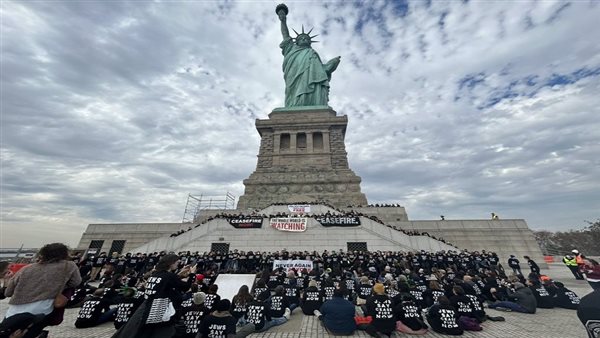 المتظاهرون في نيويورك