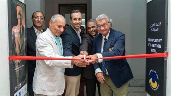 افتتاح معرض باسيلي