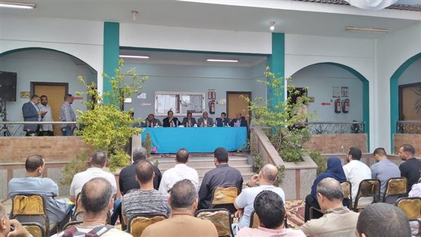 جانب من المزاد العلني