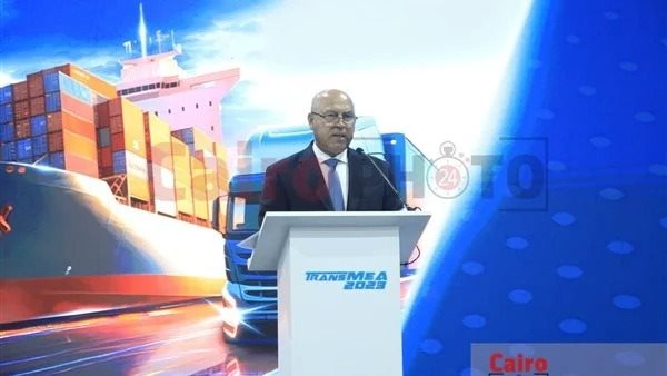  وزير النقل الفريق