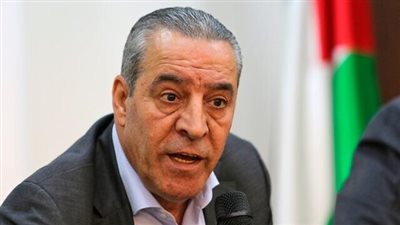 بعد قرصنة إسرائيل أموال المقاصة.. أمين منظمة التحرير الفلسطينية: سنتقاسم لقمة العيش مع غزة حتى آخر درهم