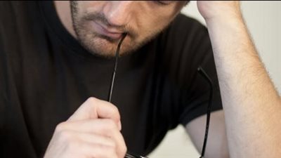 علامات تدل على السحر والحسد.. تصرفات يُجبر عليها المسحور حدثت مع النبي