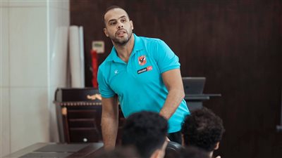 مدرب يد الأهلي: فقدان التركيز سبب الخسارة أمام برشلونة