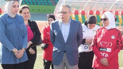 سفير مصر في الكونغو يحضر المران الأخير لمنتخب الناشئات | صور