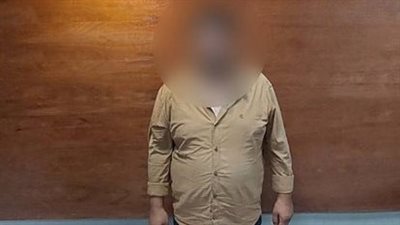 القبض على 3 أشخاص بتهمة الإتجار غير المشروع في النقد الأجنبي بالقاهرة