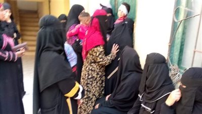 الكشف على 3 آلاف و642 سيدة في قافلة تنظيم الأسرة بدشنا ونجع حمادي