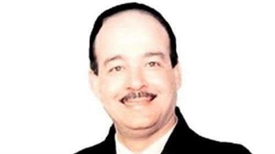 وفاة والد الدكتور محمد سامي عبد الصادق نائب رئيس جامعة القاهرة.. والجامعة تنعيه