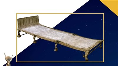 أول سرير قابل للطي بالعالم.. متحف مطار القاهرة الدولي يلقي الضوء على آثار توت عنخ آمون 