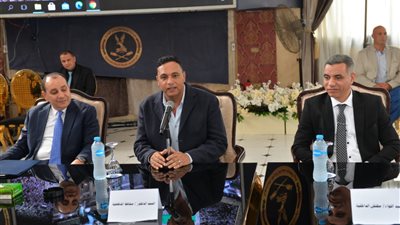 محافظ الدقهلية ومدير الأمن يشهدان قرعة الفائزين بالحج 