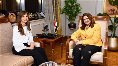 وزيرة الهجرة تستقبل قنصل مصر العام الجديد لدى ولاية شيكاغو الأمريكية 