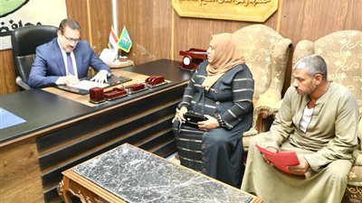 خلال لقائه مع المواطنين.. محافظ المنوفية يتخذ قرارات عاجلة لتلبية مطالبهم