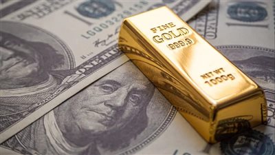 رغم مكاسبه الشهرية.. تراجع أسعار الذهب عالميًا إلى 2042 دولارًا