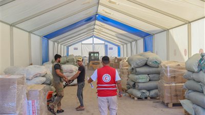 الهلال الأحمر المصري: مستمرون في العمل على مدار الساعة لدعم الشعب الفلسطيني