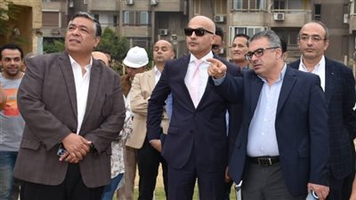 رئيس جامعة عين شمس يوجه بسرعة انتهاء إنشاءات المدينة الطبية لخدمة آلاف المرضى