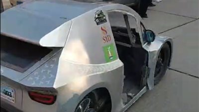 تصل سرعتها لـ 50 كم في الساعة.. طلاب هندسة المنوفية يبتكرون سيارة تعمل بالطاقة الكهربائية |بث مباشر 