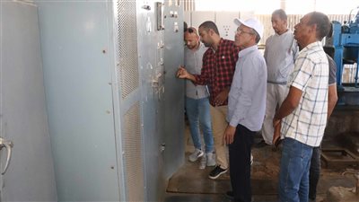 80 مليون جنيه لإحلال وتجديد الأعمال الكهروميكانيكية بمحطات رفع خط مياه قنا- سفاجا| صور