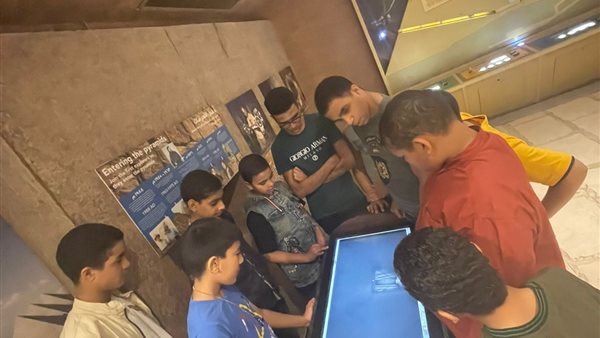 الأطفال في متحف الحضارة