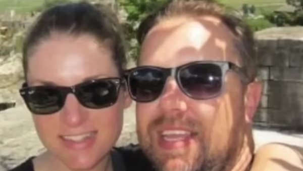 آدم ريتموك وزوجته