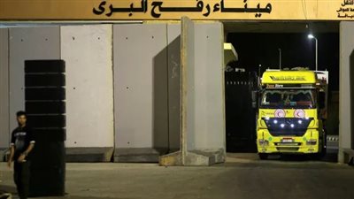 تقرير أمريكي: إسرائيل تسمح لشاحنات الأمم المتحدة بالتزود بالوقود عند معبر رفح