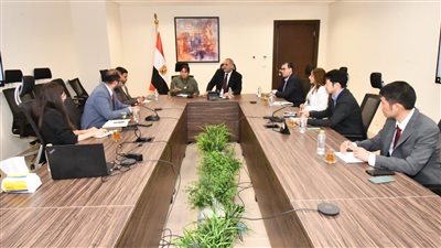 مسئولو هيئة المجتمعات يعرضون الفرص الاستثمارية المتاحة على ممثلي الحكومة اليابانية