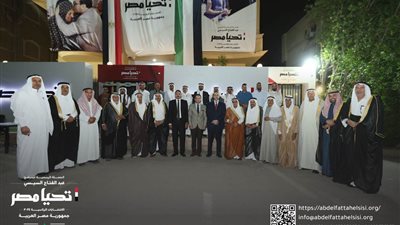 حملة السيسي الانتخابية تستقبل وفدا من مشايخ وعواقل سيناء