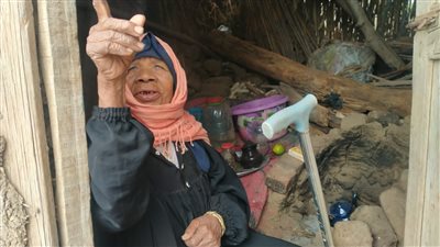 نفسي في أوضة ومعاش.. الحاجة كريمة صاحبة 96 عاما بالمنوفية: عايزة بطاقة وعايشة بالضنك| صور