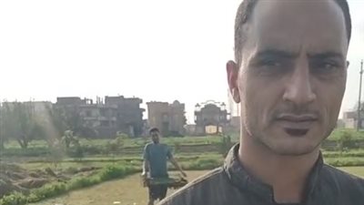 الكيلو بـ4 جنيهات.. صاحب مشروع لإنتاج أعلاف الأزولا الخضراء بالمنوفية: قيمتها الغذائية عالية وبديلة للفول الصويا| بث مباشر 