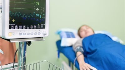 دراسة: قضاء ليلة واحدة في غرفة الطوارئ قبل دخول المستشفى يزيد من خطر الوفاة 