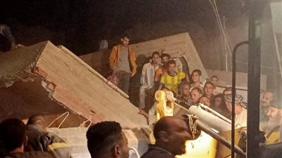 وفاة شخص وإصابة 3 آخرين إثر انهيار منزل في أسيوط| بث مباشر 