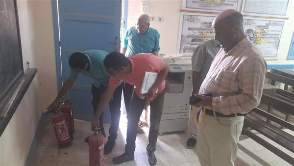 تفقد مقار اللجان