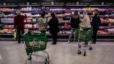 ارتفاع معدل التضخم في منطقة اليورو خلال أكتوبر بضغط أسعار الخدمات والغذاء